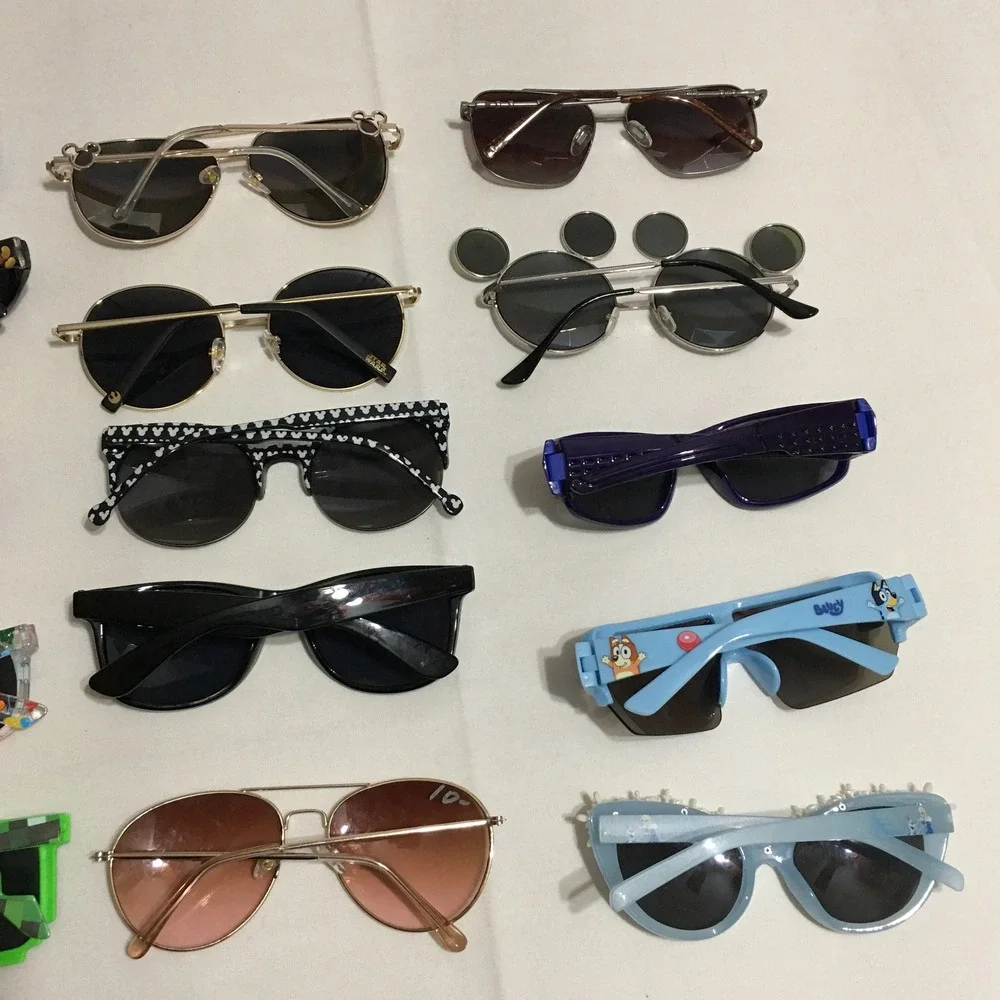 Lot of 20 Sunglasses Kids Adult Unisex Multicolor Disney Marvel Harry Potter